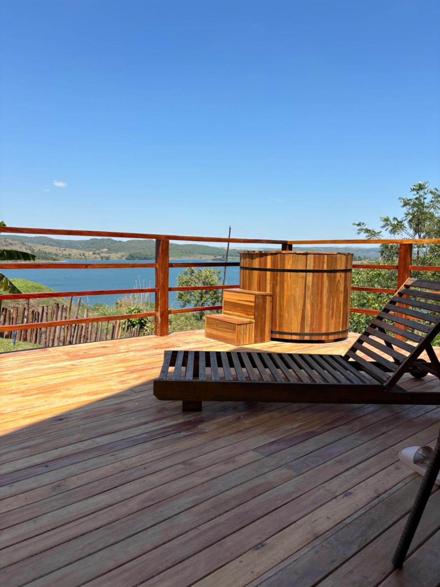 Chale Recanto - Ofuro, Banheira, Vista, Cachoeira E Lago Alexania ภายนอก รูปภาพ