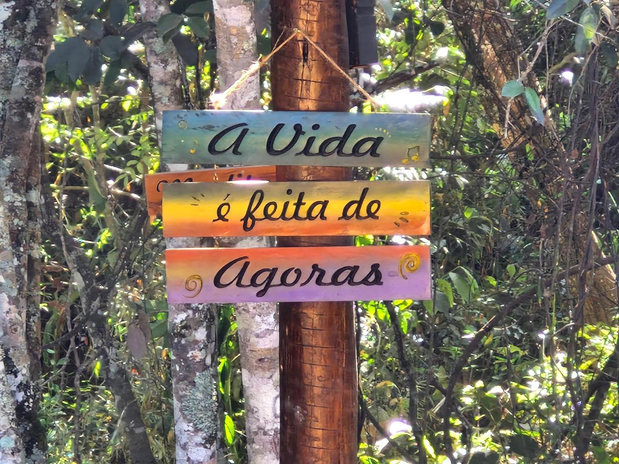 Chale Recanto - Ofuro, Banheira, Vista, Cachoeira E Lago Alexania ภายนอก รูปภาพ